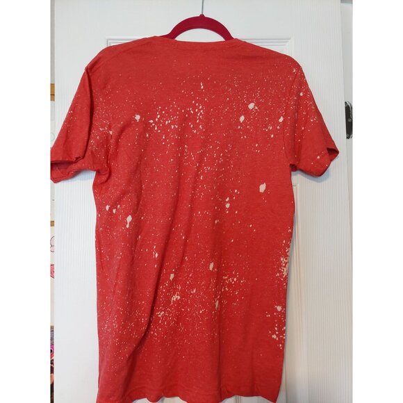 Hotter Than A $2 Pistol Splatter T-Shirt Red Medium Tultex Cotton Polyester Unis - Picture 3 of 3